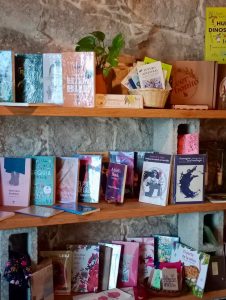 LIBROS EN FLOR Y CANTO