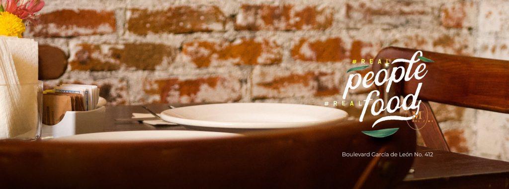 Momo's, restaurante para disfrutar comida y bebidas en Morelia.