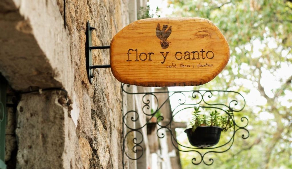 FLOR Y CANTO